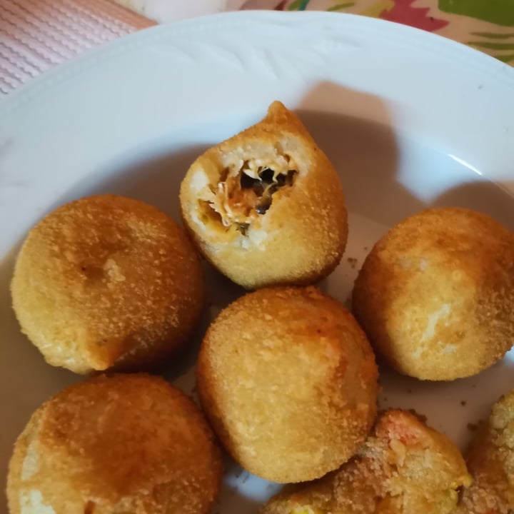 photo of Pingo doce Coxinhas “Chicken Style” shared by @teresaacsf on  30 Mar 2021 - review