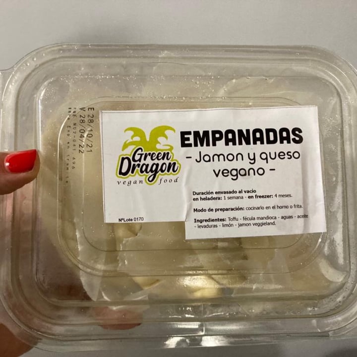 photo of Green Dragon - Vegan food Empanadas De Jamón Y Queso shared by @kacerutti on  10 Jan 2022 - review