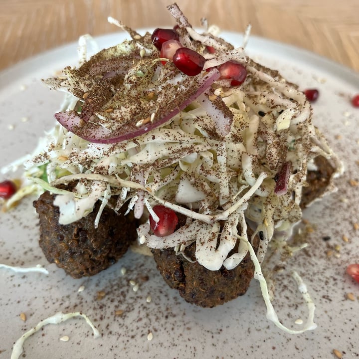photo of Artemis Grill Quinoa Falafel shared by @ahsne on  22 Dec 2021 - review