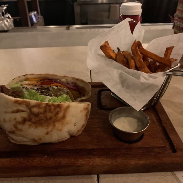 Photo of the dish “Pita falafel”