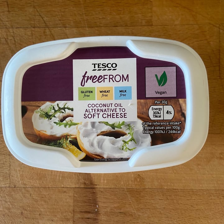 photo of Tesco Free From Coconut Oil Alternative to Soft Cheese shared by @ahealy on  17 Aug 2020 - review