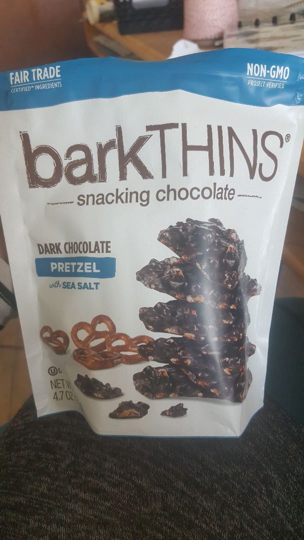 photo of barkTHINS Dark Chocolate Pretzel with Sea Salt shared by @sweetpetunias on  18 Apr 2020 - review
