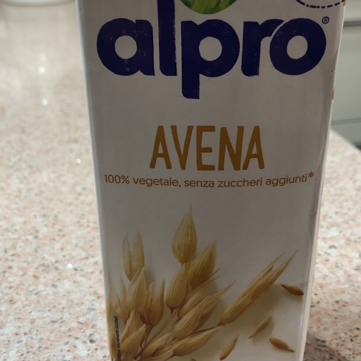 photo of Alpro Oat Milk shared by @loref11 on  15 Mar 2022 - review