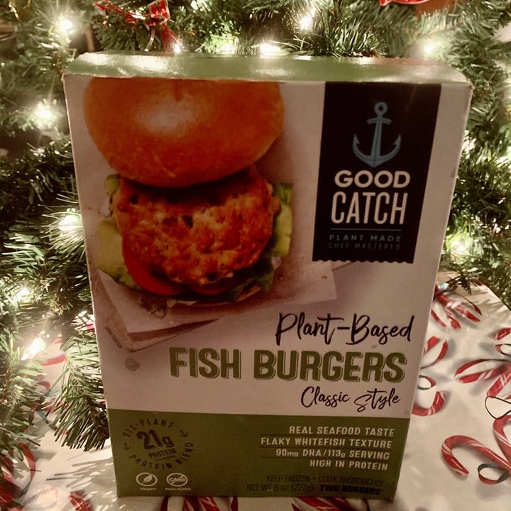 photo of Good Catch Plant-based Fishless Burgers Classic Style shared by @onehungryvegan on  06 Dec 2020 - review