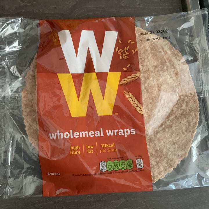 photo of Weight watchers Wholemeal wrap shared by @zoehamill on  15 Feb 2021 - review