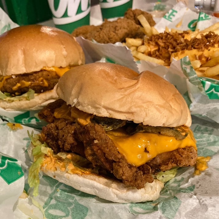 photo of Oowee vegan Flamin’ Hot Clucker shared by @katelouisepowell on  23 Mar 2022 - review
