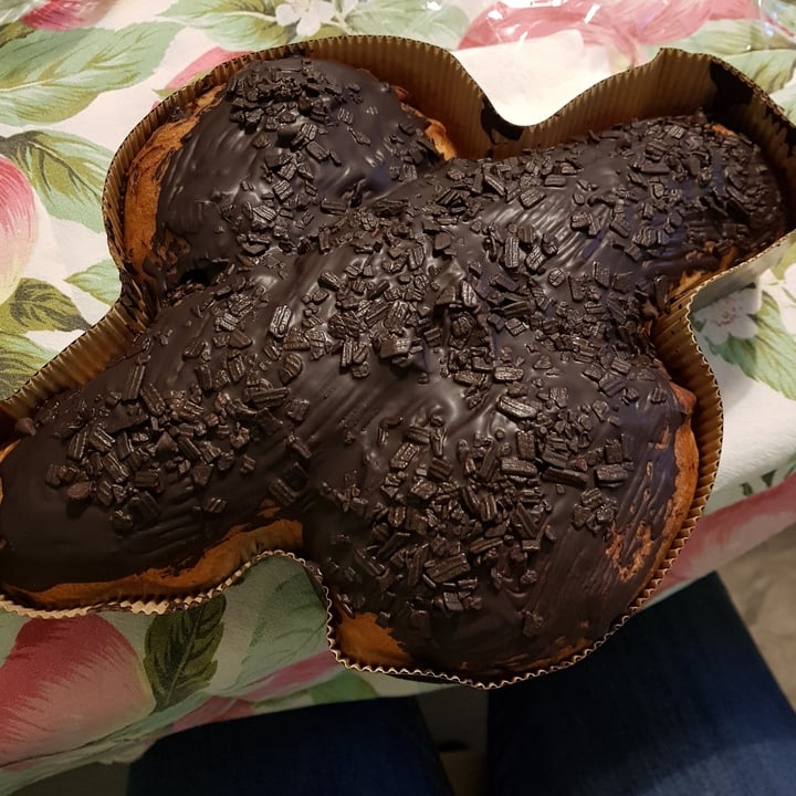 photo of Pasticceria toschi Colomba vegan cioccolato shared by @elisach on  15 Apr 2022 - review