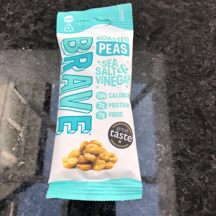 photo of Brave Roasted peas salt and vinegar shared by @lyndzylou on  20 Sep 2021 - review