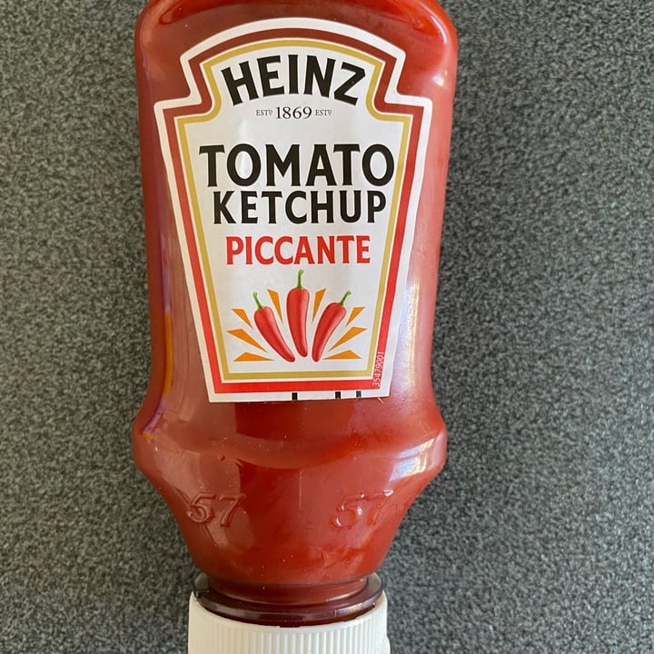 photo of Heinz Tomato Ketchup Piccante shared by @fralos on  12 Mar 2022 - review