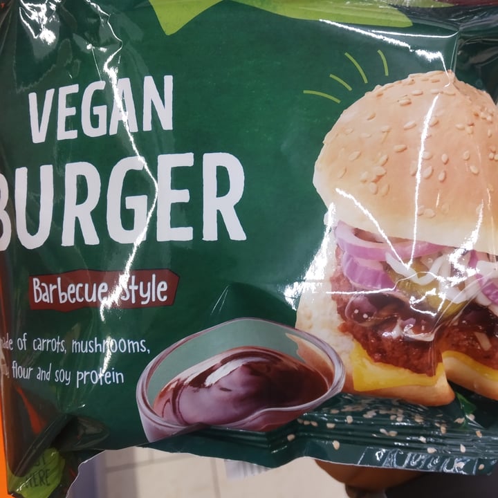 photo of Vemondo Vegan burger Barbecue Style  shared by @loveforanimals on  21 Mar 2022 - review