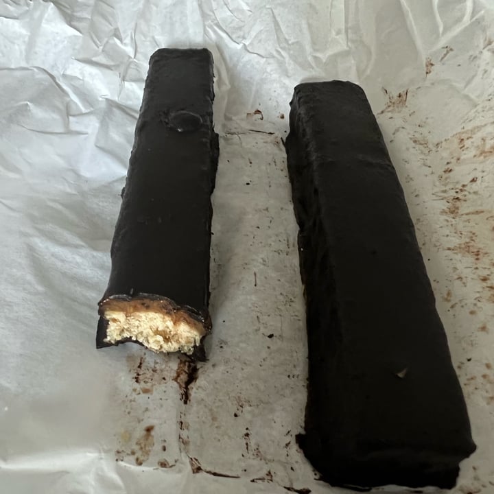 photo of Scheckter's RAW Gourmet Twix Bar shared by @samjaytay on  02 Mar 2022 - review