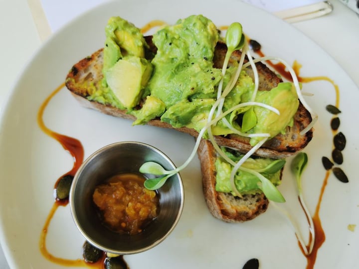 review photo of Peregrine Farm Stall Avocado Toast shared by @cris on 17 Jan 2020 - review