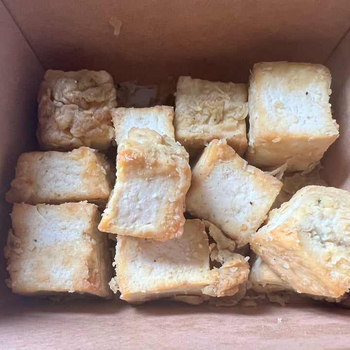 photo of Whole Foods Market Chicken Fried Tofu shared by @veganmika on  09 Jul 2022 - review