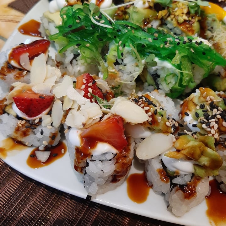 photo of Ristorante Sushi House Misto Sushi Vegan shared by @maryquitecontrary on  27 Oct 2022 - review