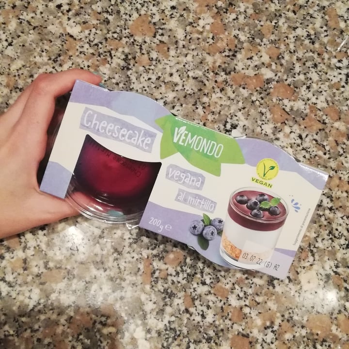review photo of Vemondo Cheesecake vegana al mirtillo shared by @corinnaa on 25 Sep 2022 - review
