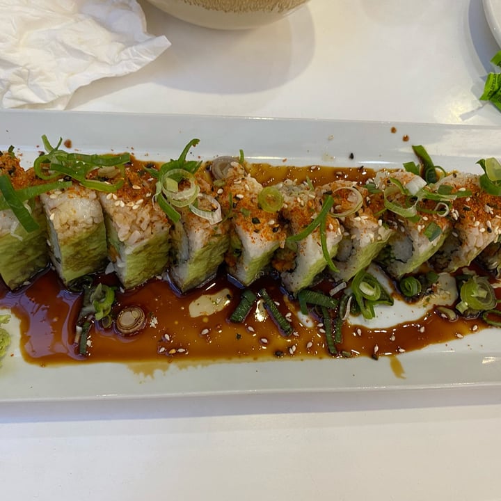 photo of Willoughby & Co Veg California roll reloaded shared by @debbie6312 on  16 Oct 2021 - review