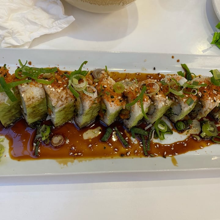 review photo of Willoughby & Co Veg California roll reloaded shared by @debbie6312 on 16 Oct 2021 - review
