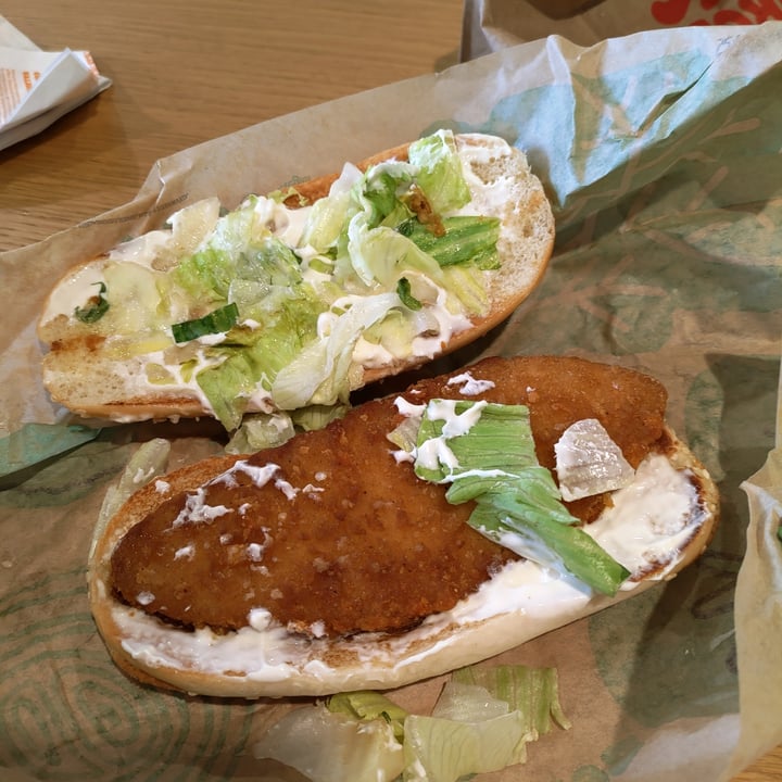 photo of Burger King Leicester Square Vegan Royale shared by @stevenneoh on  09 Aug 2022 - review