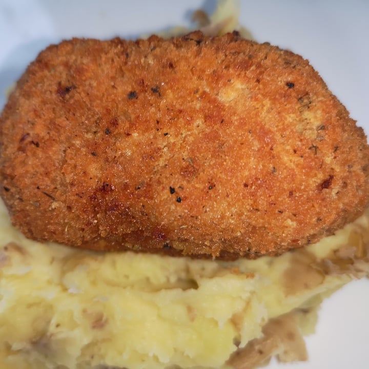 photo of Gardein Savory Stuffed Turk’y shared by @nativeflowerchild on  24 Aug 2020 - review