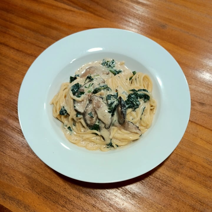 photo of Soul Alife Mushroom & Spinach Pasta shared by @skootykoots on  09 Dec 2020 - review