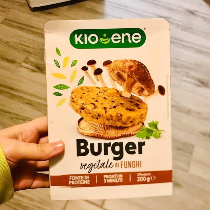 photo of Kioene Burger vegetale ai funghi shared by @mibuttogiulia on  02 Dec 2022 - review