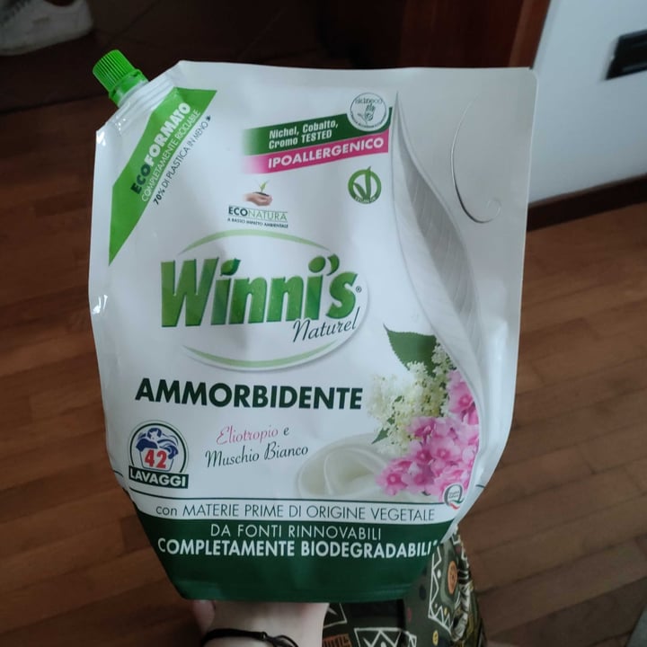 photo of Winni's Naturel Ammorbidente eliotropico e Muschio Bianco  shared by @cecia on  21 May 2022 - review