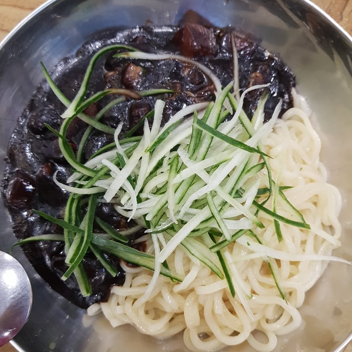 photo of The Boneless Kitchen Jajangmyeon (Black Soybean Paste Noodles) shared by @shanna on  31 Mar 2022 - review