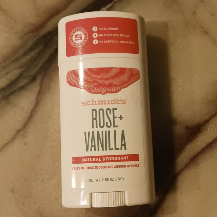 photo of Schmidt's Rose + Vanilla Deodorant stick shared by @heartartichokehearts on  03 Nov 2022 - review