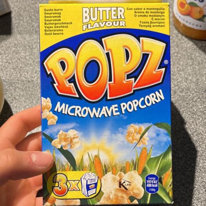photo of Popz Microwave popcorn butter Flavor shared by @fedussa on  11 Apr 2022 - review