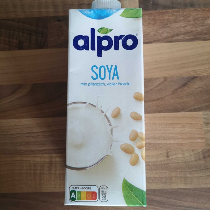 photo of Alpro Soya Plain Milk shared by @liqu on  08 May 2020 - review