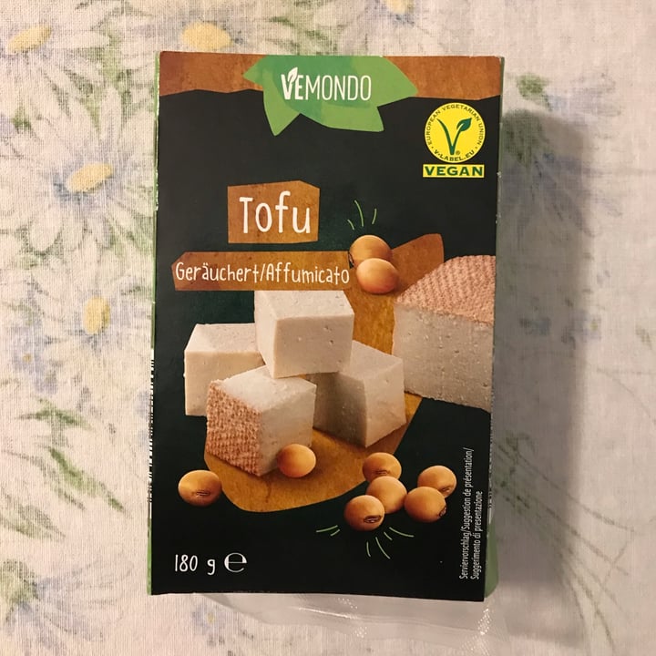 photo of Vemondo Tofu affumicato shared by @michiba on  25 Nov 2021 - review