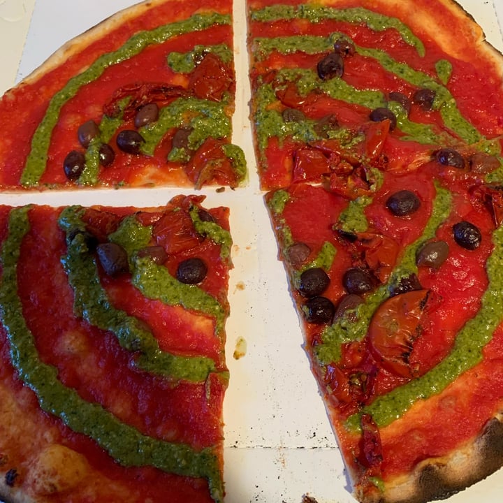 review photo of Pizzeria La Brace Pizza Sapri Senza Mozzarelle shared by @kiara1708 on 25 Apr 2022 - review
