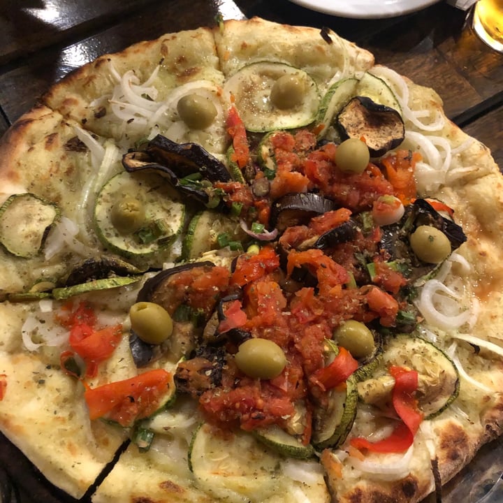 photo of Pasillo 74 PIZZERÍA Pizza con Vegetales shared by @valenequiza on  13 Jan 2021 - review