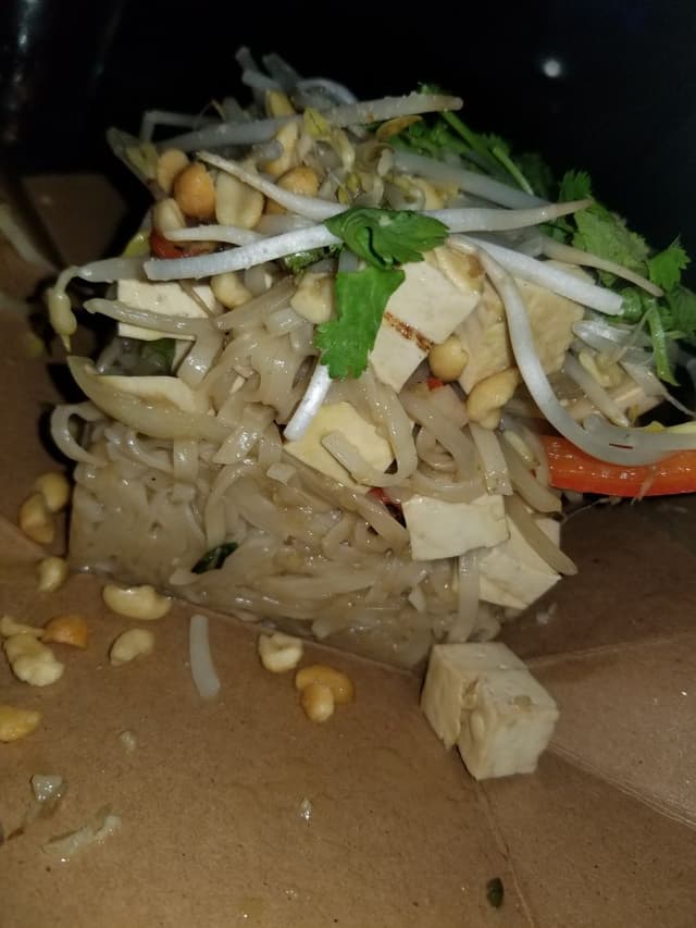 Photo of the dish “Vegan Chow Mein”