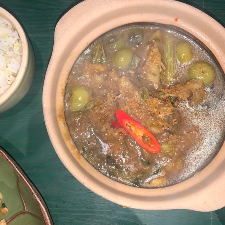 photo of Quán chay Ưu Đàm Green Bananas Braised in a Clay Pot served with An Lae Rice shared by @janscaz on  16 Aug 2022 - review