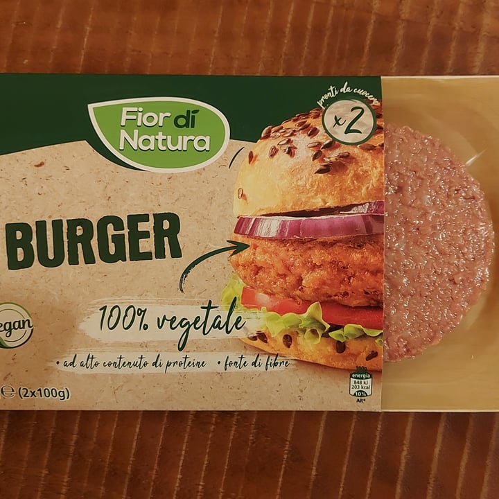 photo of Fior di Natura V-Burger shared by @maddyveggy on  18 Mar 2022 - review