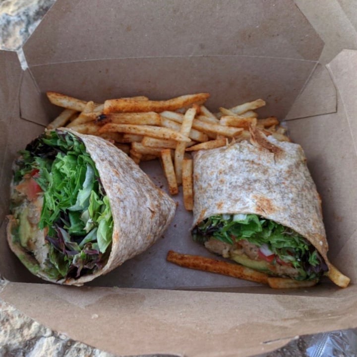 review photo of Native Foods Cafe Twister Wrap shared by @plant-eater on 12 Jun 2020 - review