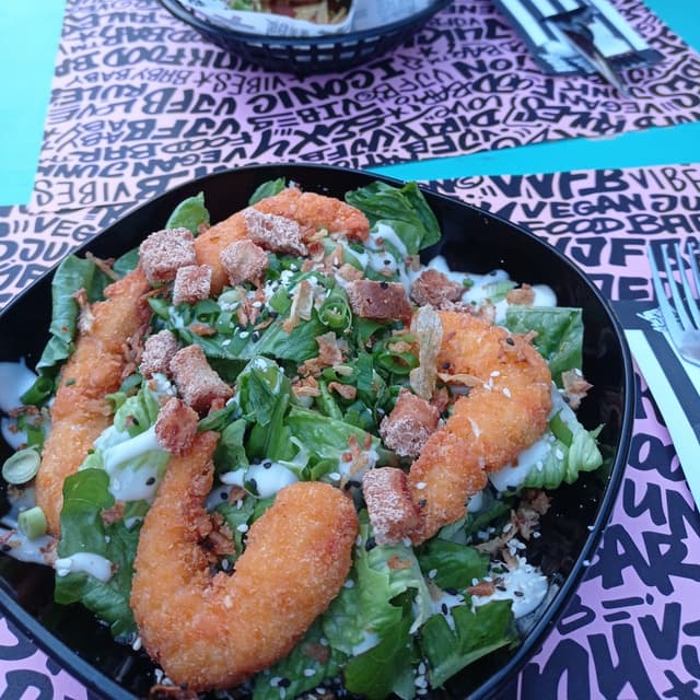 菜肴“Lemon Shrympz' Caesar Salad”的照片