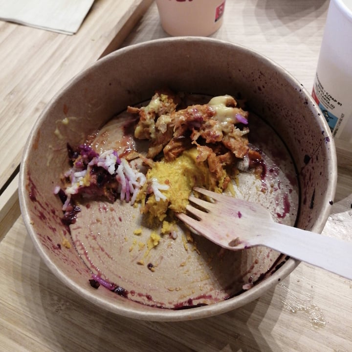 review photo of Hummus Around "Il Centro" Arese Vegan Bowl shared by @damianone84 on 10 Dec 2022 - review