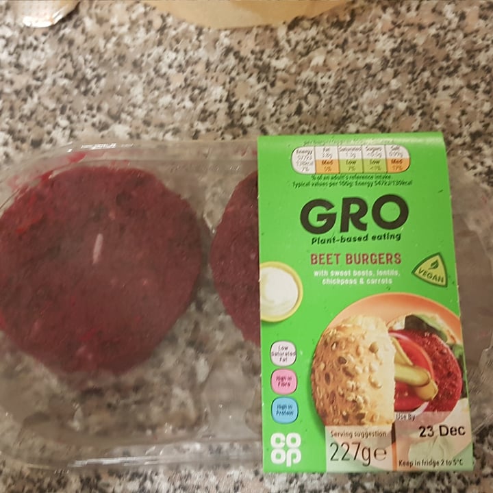 photo of GRO Beet Burgers shared by @veganele on  09 Jan 2021 - review