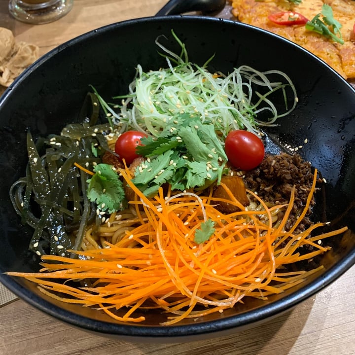 photo of Saute-San Lion mane dry ramen shared by @happyveg on  13 May 2021 - review