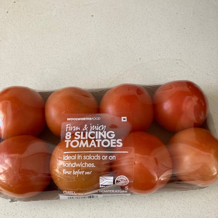 photo of Woolworths Food Slicing tomatoes shared by @pushpavegan on  05 Jun 2021 - review