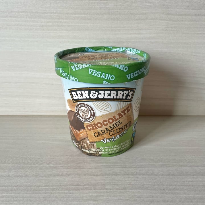photo of Ben & Jerry's Chocolate Caramel Cluster shared by @insignia on  29 Oct 2022 - review