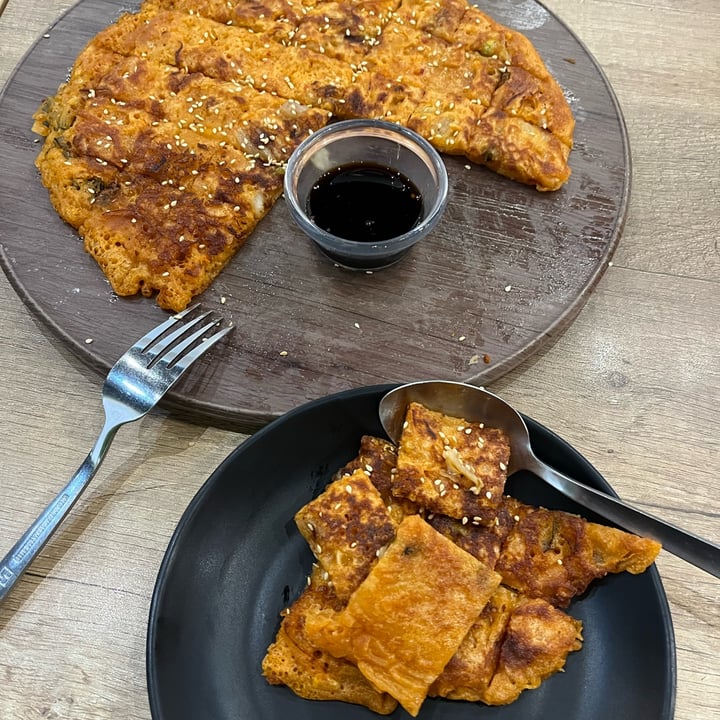 photo of Saute-San Kimchi Pancake shared by @channiee on  27 Aug 2022 - review