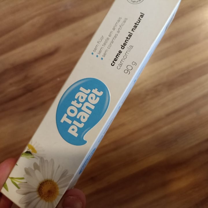 photo of Total planet Creme Dental Camomila 90g shared by @giovana24 on  08 Jul 2022 - review