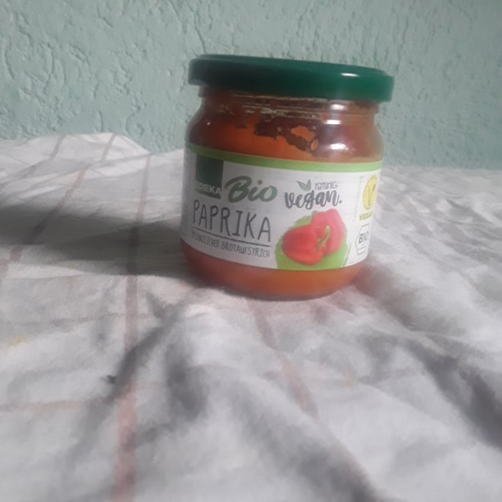 review photo of Edeka Bio Paprika Aufstrich shared by @rickyvangore on 03 Jan 2022 - review