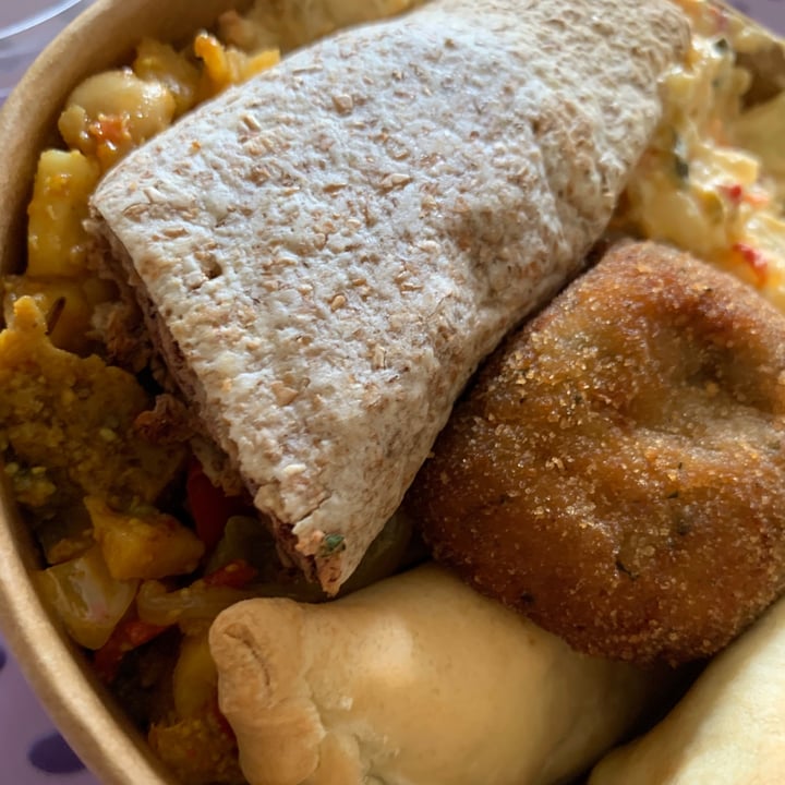 review photo of Veggin Take Away Bol Al Gusto shared by @pakote on 18 Oct 2020 - review