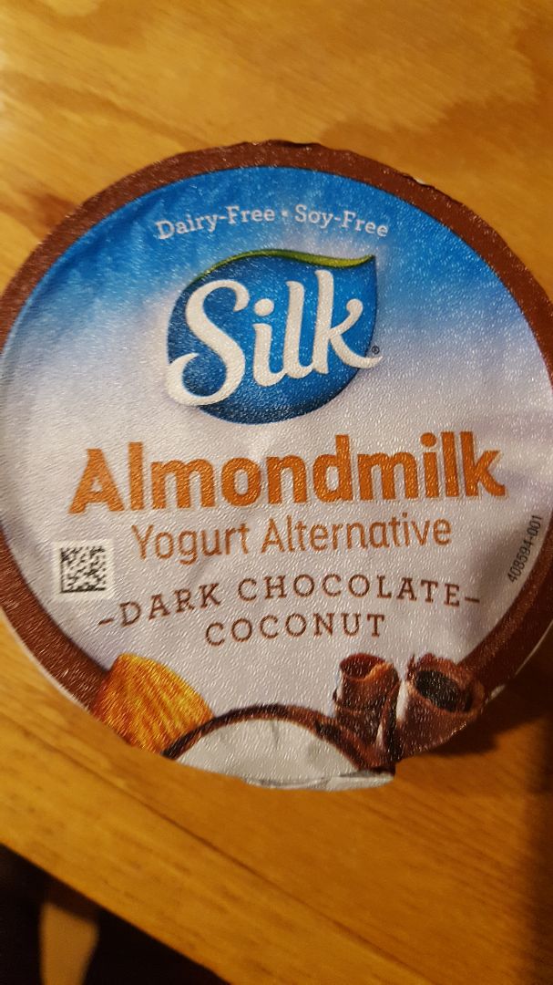 photo of Silk Dark Chocolate Coconut Almond Dairy-Free Yogurt Alternative shared by @4thepiggies on  05 Sep 2018 - review