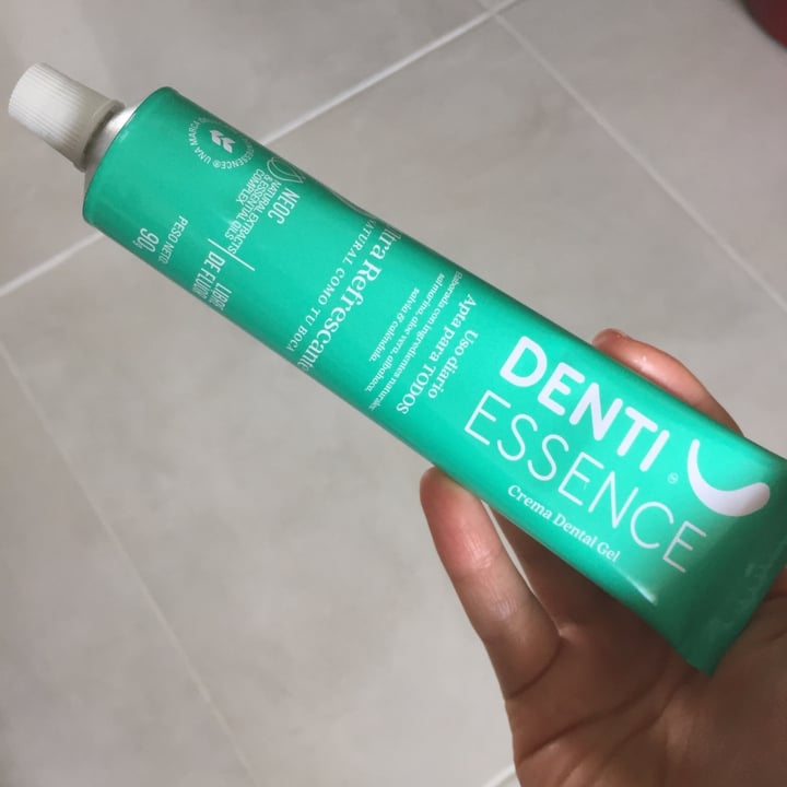 photo of Denti Essence Crema dental shared by @tangerine2020 on  28 Sep 2020 - review