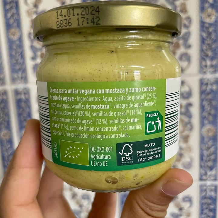 photo of GutBio Crema Para Untar Ecologica Mostaza Y Ágave shared by @begonya on  12 Aug 2022 - review